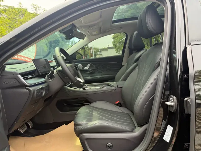 Chery Arrizo 8 PRO — Фото автомобиля 12