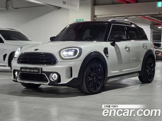 Фотография автомобиля — MINI Countryman