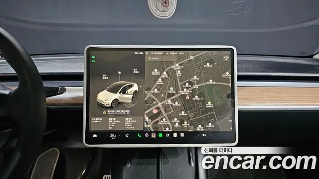 Tesla Model Y — Фото автомобиля 14