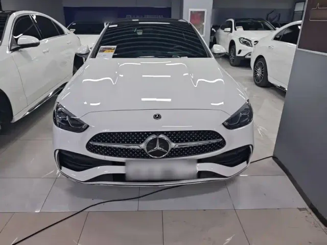 Mercedes-Benz C-Class — Фото автомобиля 5