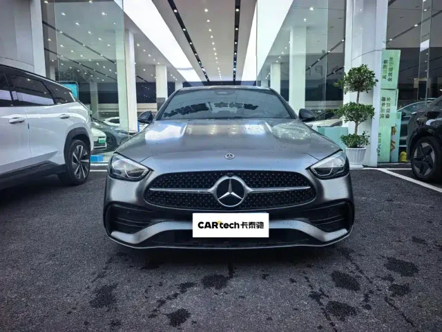 Mercedes-Benz C-Class — Фото автомобиля 2