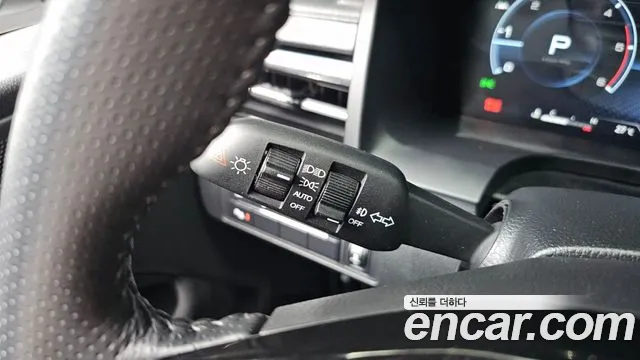 KG_Mobility_Ssangyong Rexton Новый Rexton Sport Khan Дизель 2.2 4WD — Фото автомобиля 17