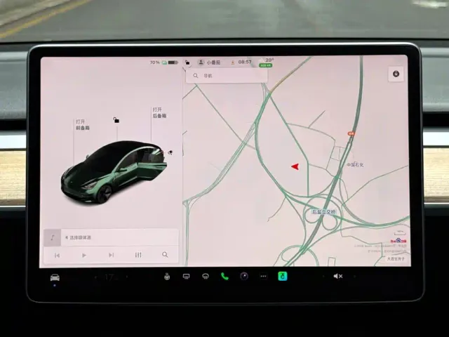 Tesla Model 3 — Фото автомобиля 13