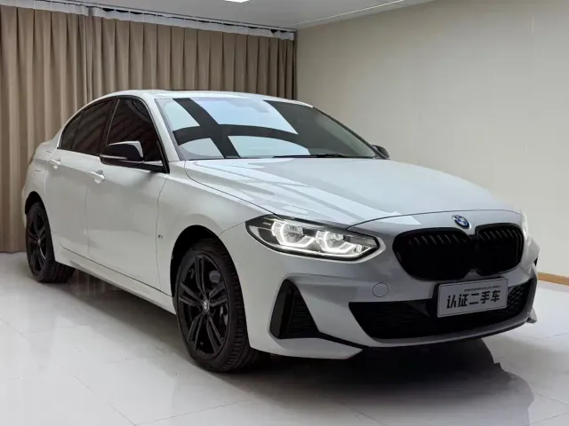 BMW 1 Series — Фото автомобиля 9