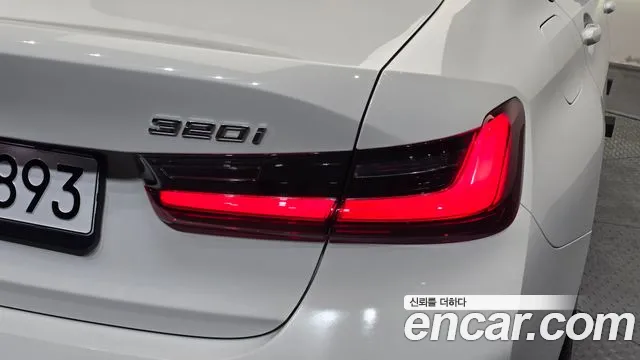 BMW 3 Series G20 — Фото автомобиля 23