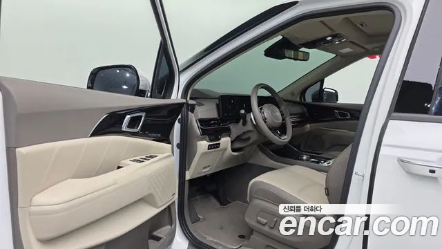 Kia Canival Новый Carnival 4 поколение Дизель 7 мест Signature — Фото автомобиля 9