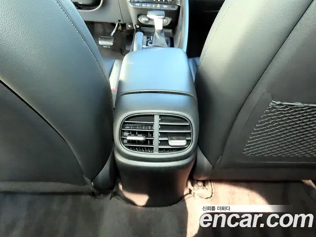 Hyundai Avante CN7 — Фото автомобиля 18