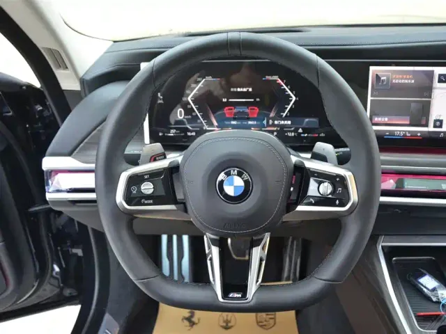 BMW 7 Series — Фото автомобиля 9