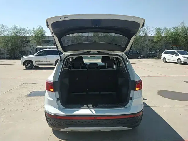 Jetta VS5 — Фото автомобиля 14
