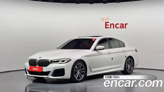 Фотография автомобиля — BMW 5 Series G30