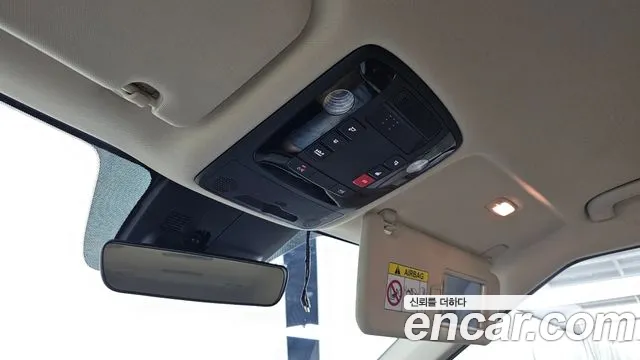 Kia Canival Carnival 4 поколение Бензин 9 мест Prestige — Фото автомобиля 14