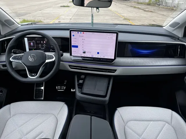 Volkswagen Talagon — Фото автомобиля 8