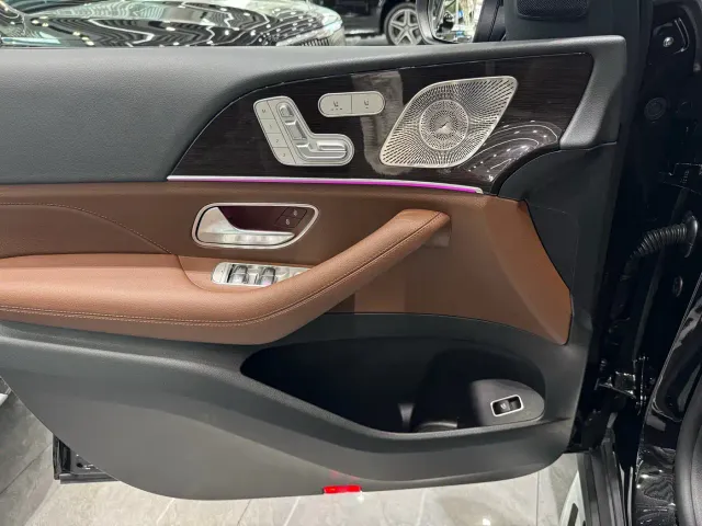 Mercedes-Benz GLE-Class — Фото автомобиля 6