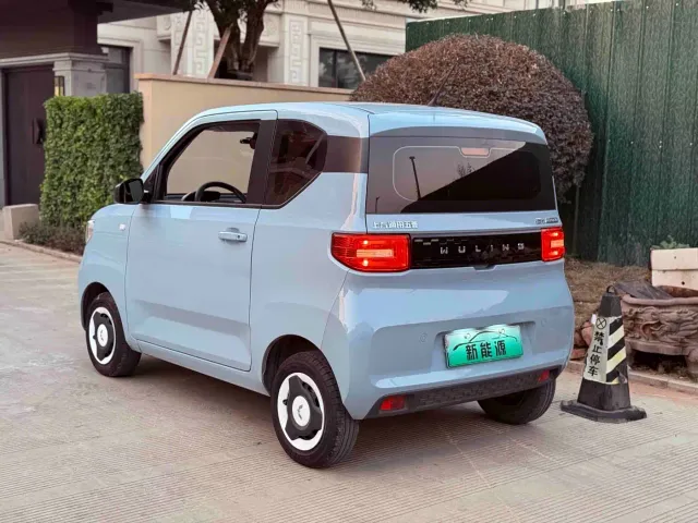 Wuling Hongguang Mini EV — Фото автомобиля 7