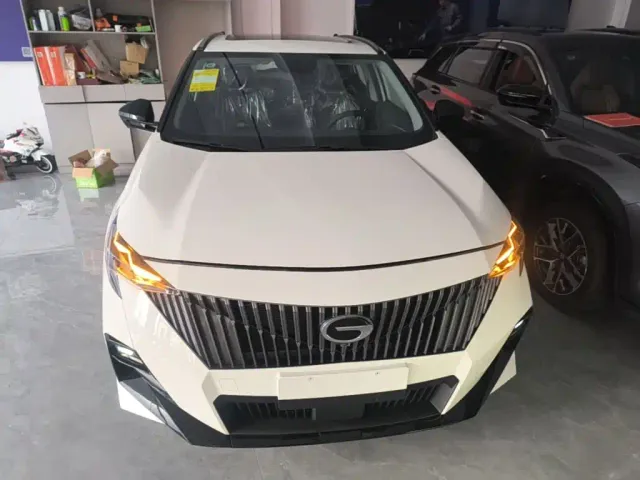 GAC Trumpchi GS3 — Фото автомобиля 2