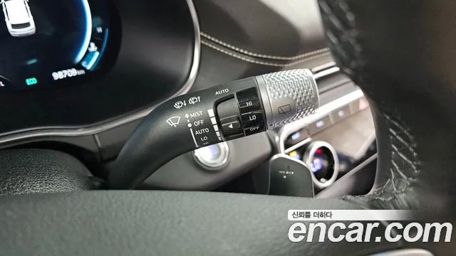 Genesis GV80 — Фото автомобиля 26