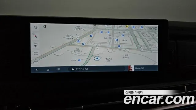 Hyundai Santa Fe MX5 — Фото автомобиля 20