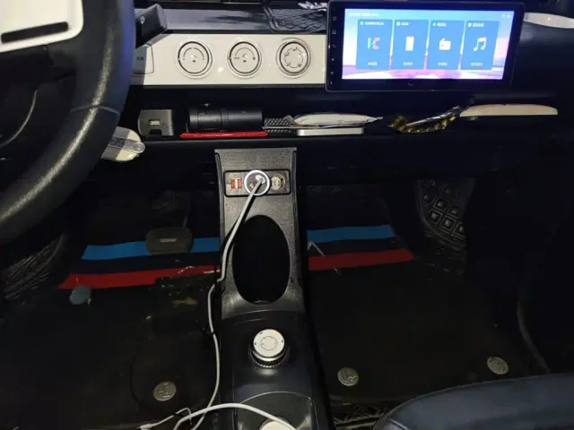 Wuling Hongguang Mini EV — Фото автомобиля 13