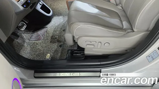Hyundai Ioniq5 Ioniq5 Long Range AWD — Фото автомобиля 28