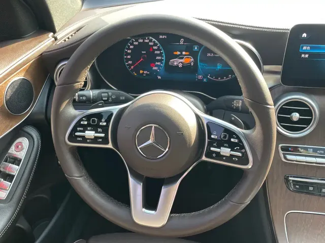 Mercedes-Benz GLC-Class — Фото автомобиля 11