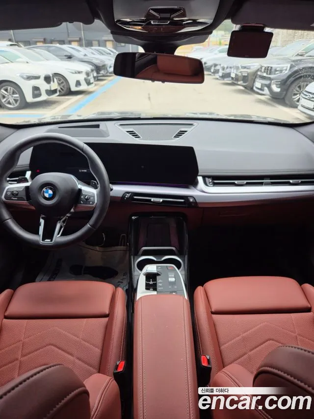 BMW X1 U11 — Фото автомобиля 5