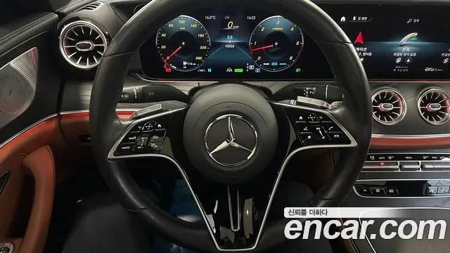 Mercedes-Benz CLS-Class — Фото автомобиля 18