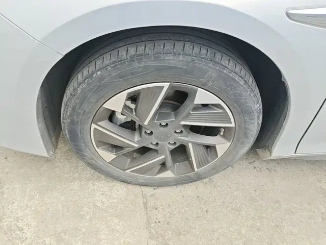 GAC Aion S Plus — Фото автомобиля 22