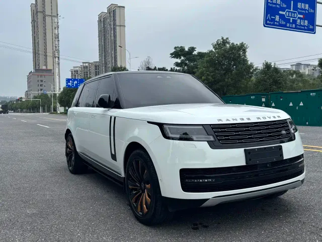 Land Rover Range Rover — Фото автомобиля 3