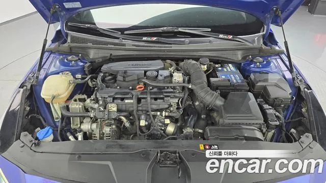 Hyundai Avante CN7 — Фото автомобиля 6