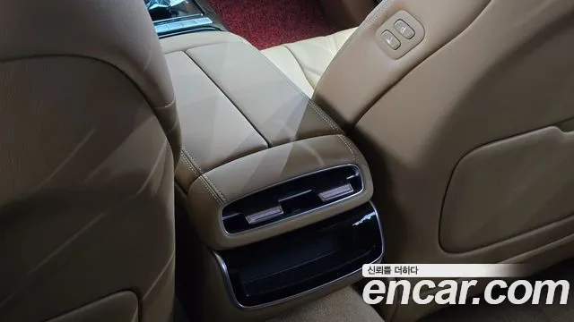 Genesis G80 Бензин 2.5 турбо AWD — Фото автомобиля 20
