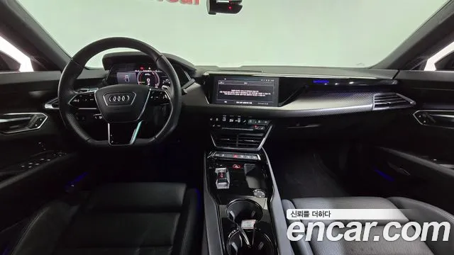 Audi e-tron GT — Фото автомобиля 8