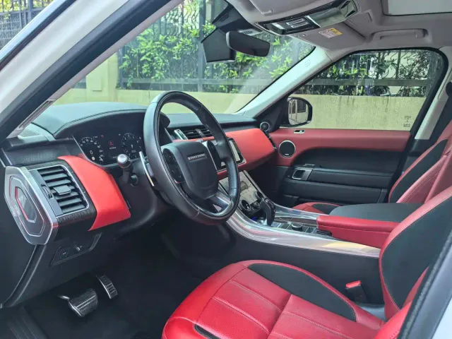 Land Rover Range Rover Sport — Фото автомобиля 6