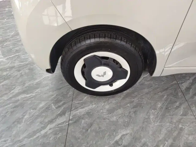 Wuling Hongguang Mini EV — Фото автомобиля 22