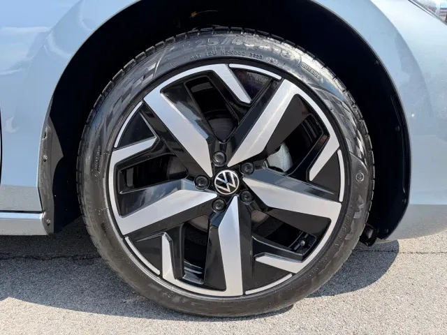 Volkswagen Lamando — Фото автомобиля 30