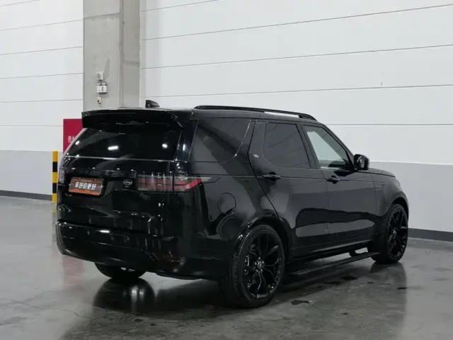 Land Rover Discovery — Фото автомобиля 2