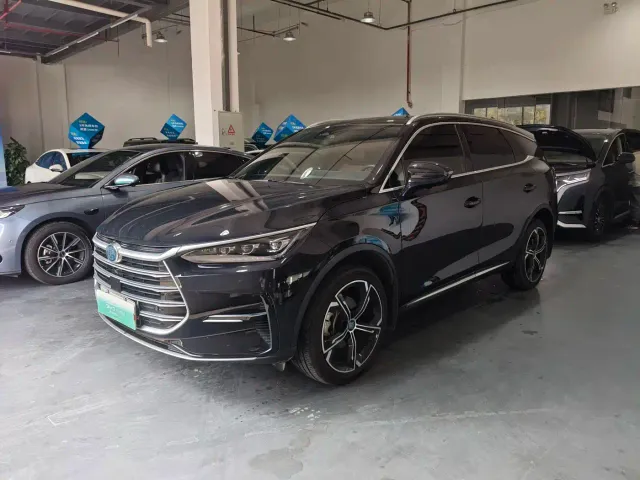 Фотография автомобиля — BYD Tang