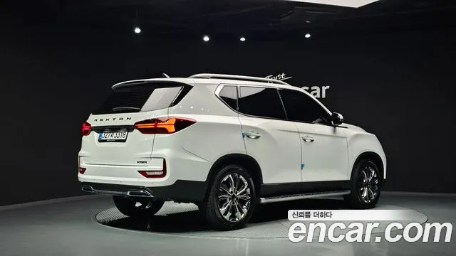 KGM Rexton — Фото автомобиля 2