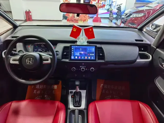 Honda Fit — Фото автомобиля 5