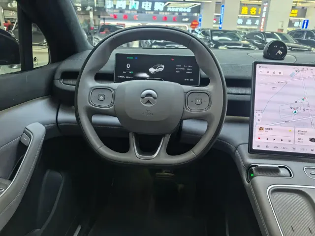 Nio EC6 — Фото автомобиля 10