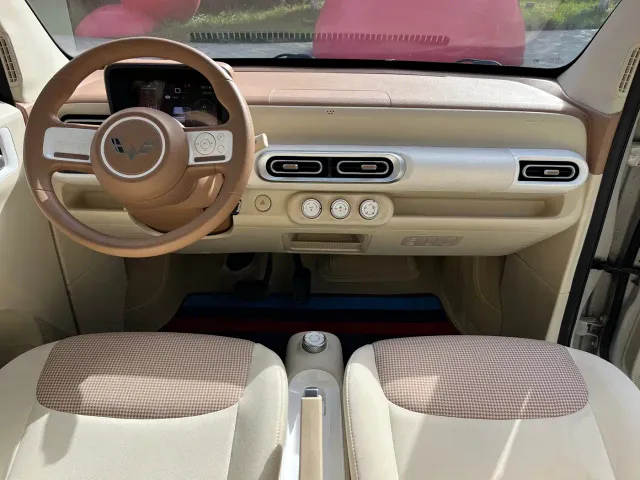 Wuling Hongguang Mini EV — Фото автомобиля 8