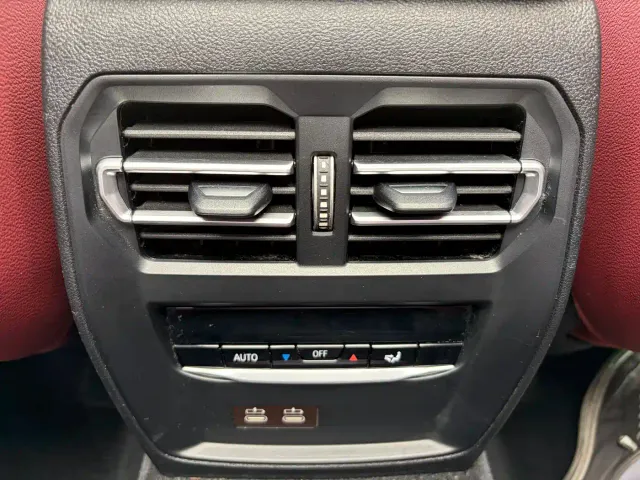BMW 3 Series — Фото автомобиля 11