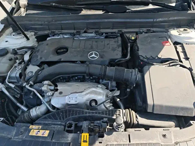 Mercedes-Benz GLB-Class — Фото автомобиля 10