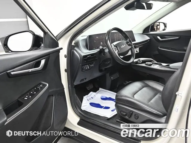 Kia EV6 — Фото автомобиля 11