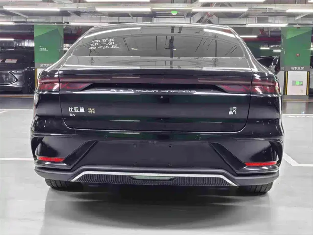 BYD Han — Фото автомобиля 6