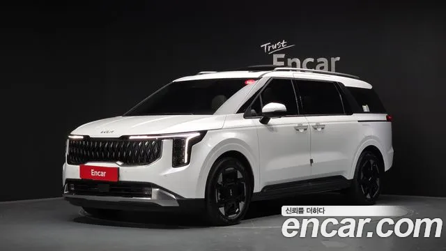 Фотография автомобиля — Kia Carnival 4th Gen
