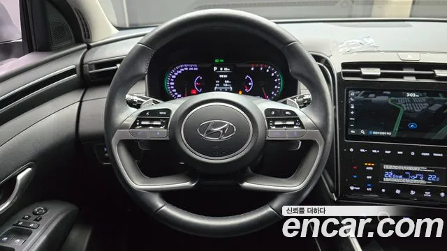 Hyundai Tucson Tucson (NX4) Бензин 1.6 турбо 2WD — Фото автомобиля 13
