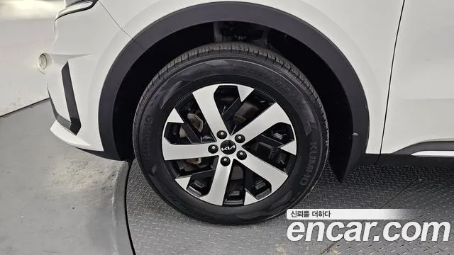 Kia Sorento Sorento 4-е поколение Бензин 2.5T 4WD — Фото автомобиля 5