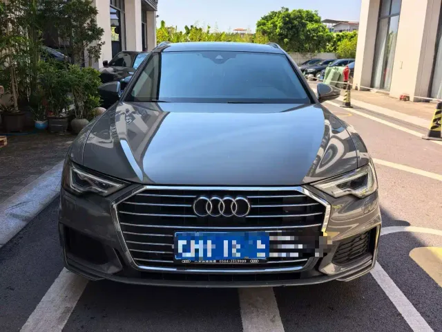 Audi A6 — Фото автомобиля 2