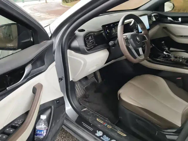 BYD Qin PLUS — Фото автомобиля 15
