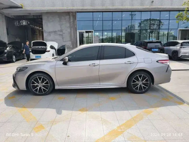 Toyota Camry 2023 2.0S Trend Edition — Фото автомобиля 3